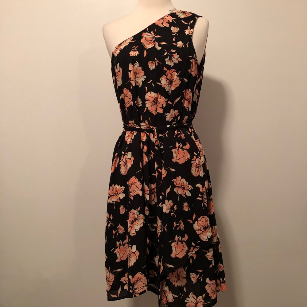 DR2 one shoulder dress medium